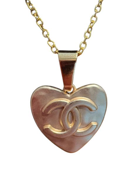 Large Hammered heart CC necklace