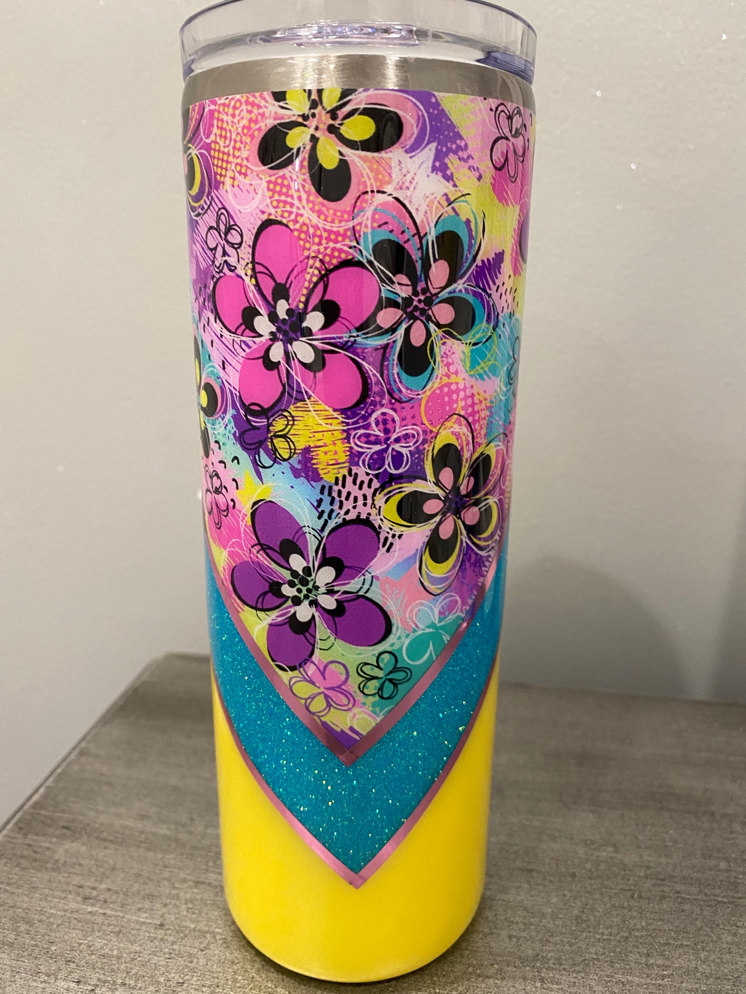 Multi flower resin tumbler 20 oz